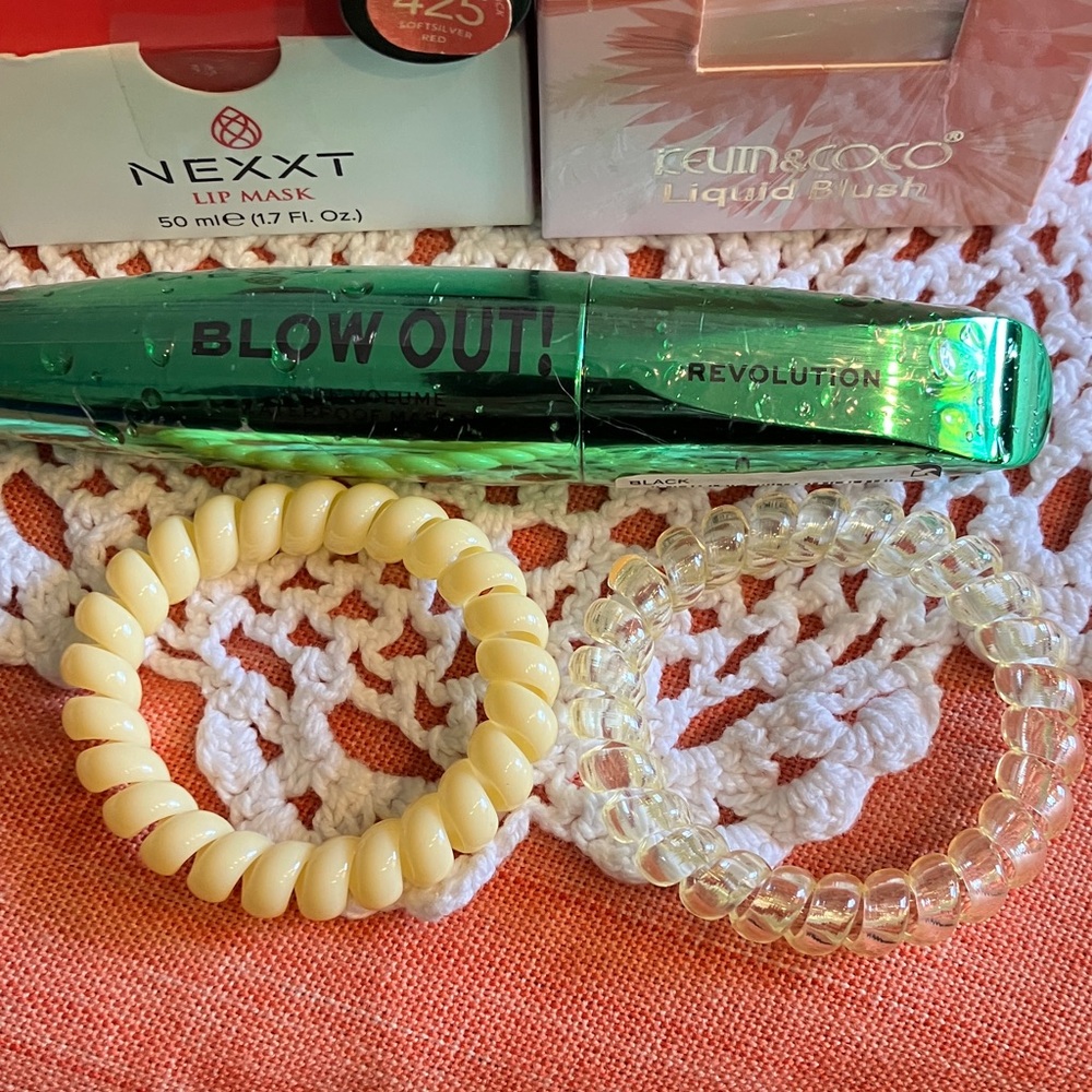 Nexx Lip Mask with Fun & Co Liquid Blush Set - Picture 5 of 5